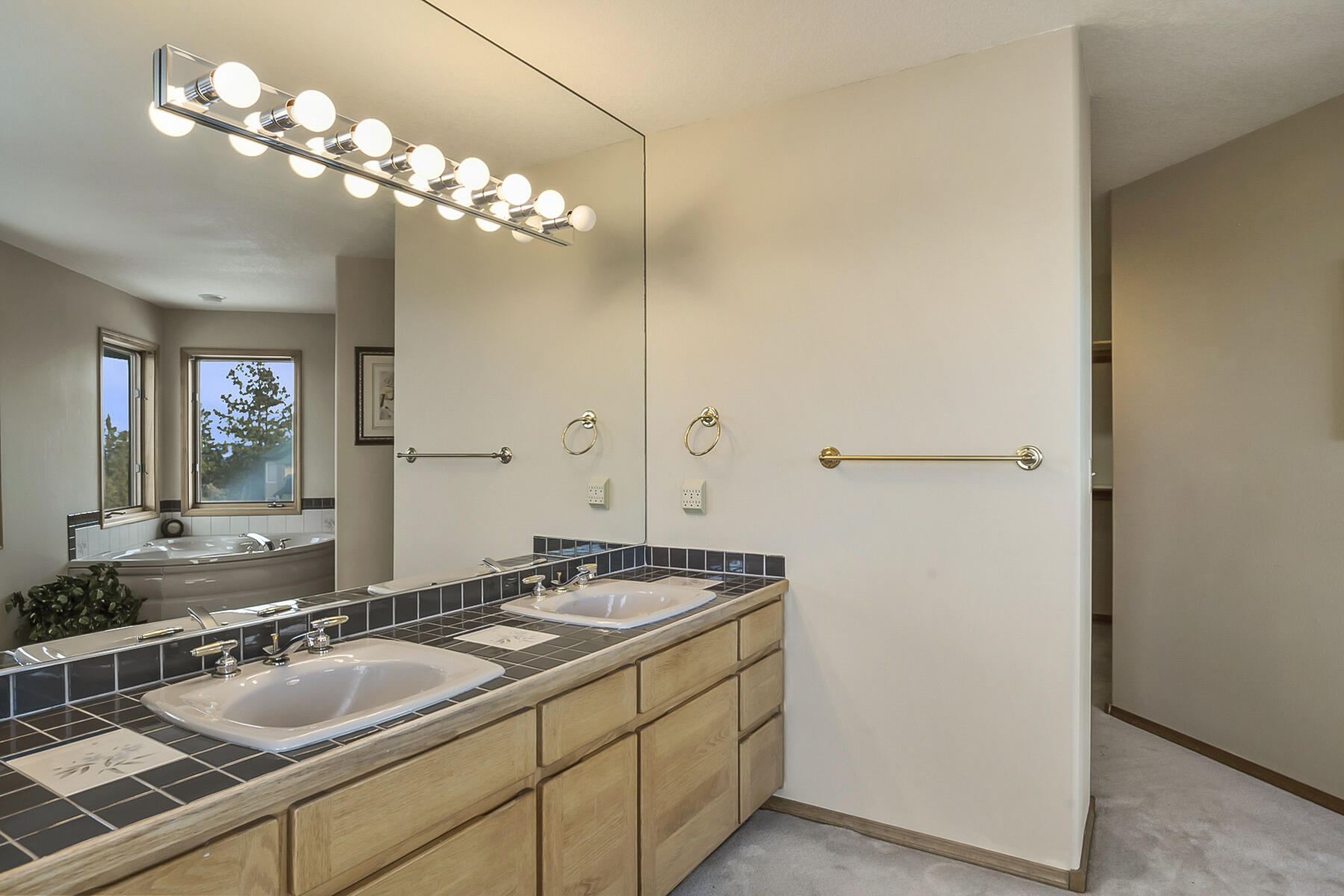 Wyndemere - Residential