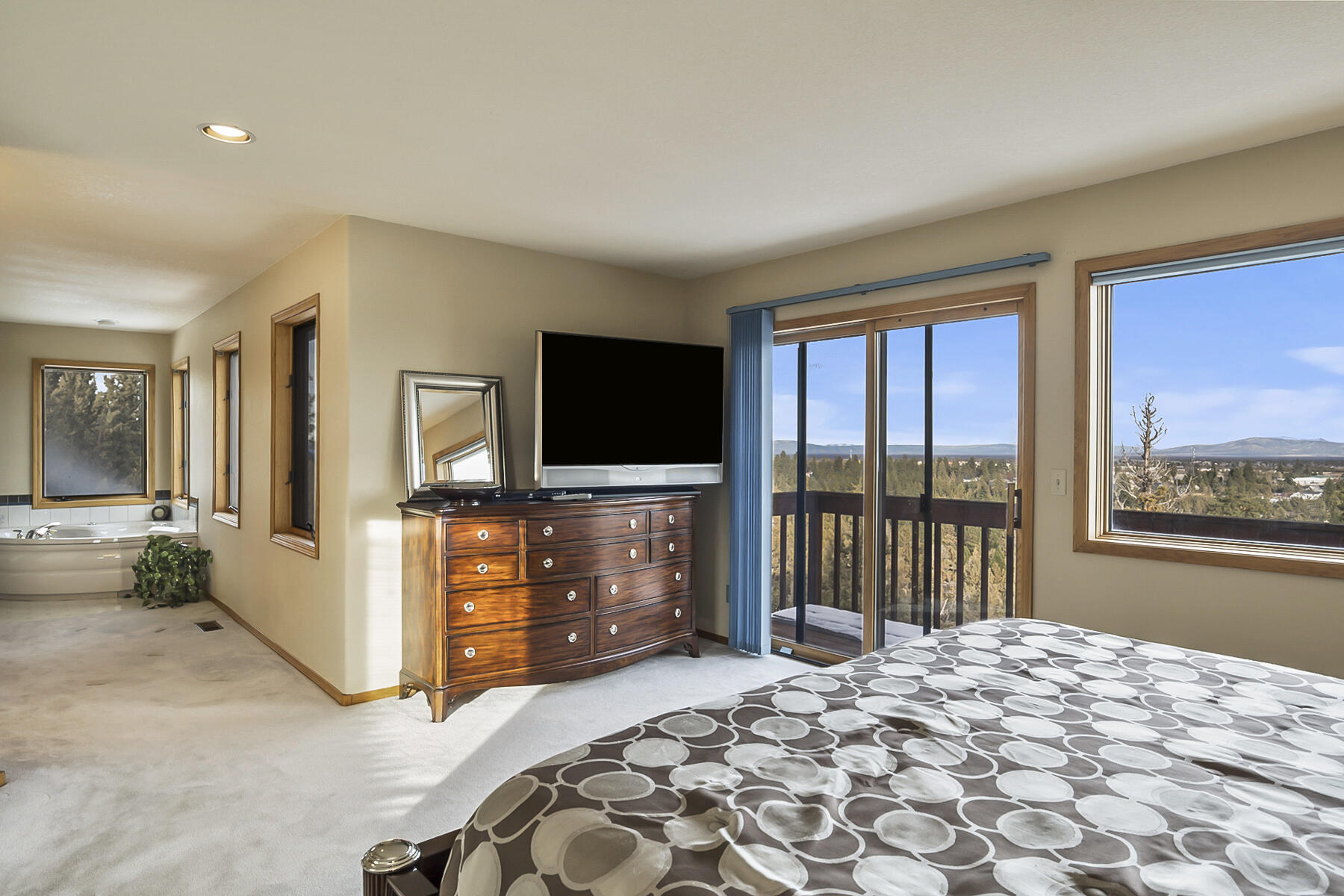 Wyndemere - Residential