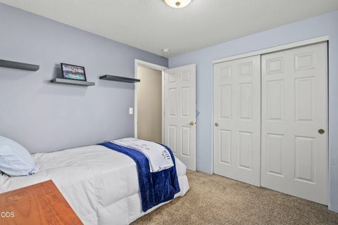 Tiny photo for 2872 Galaxy Way, Grants Pass, OR 97527 (MLS # 220223393)