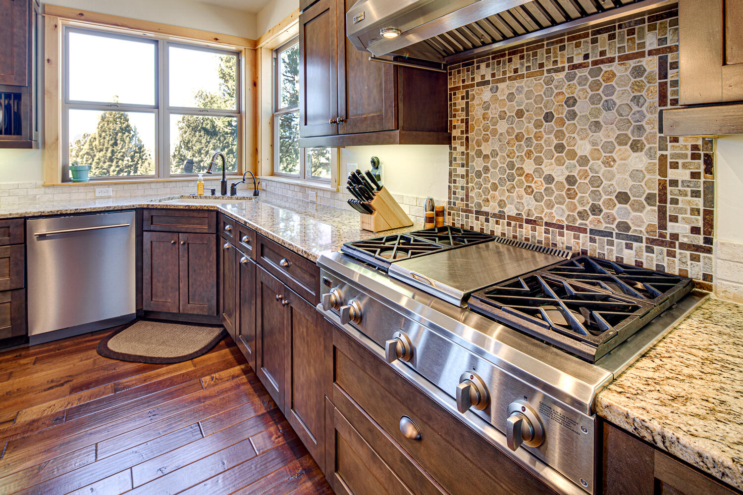 Eagle Crest - Residential