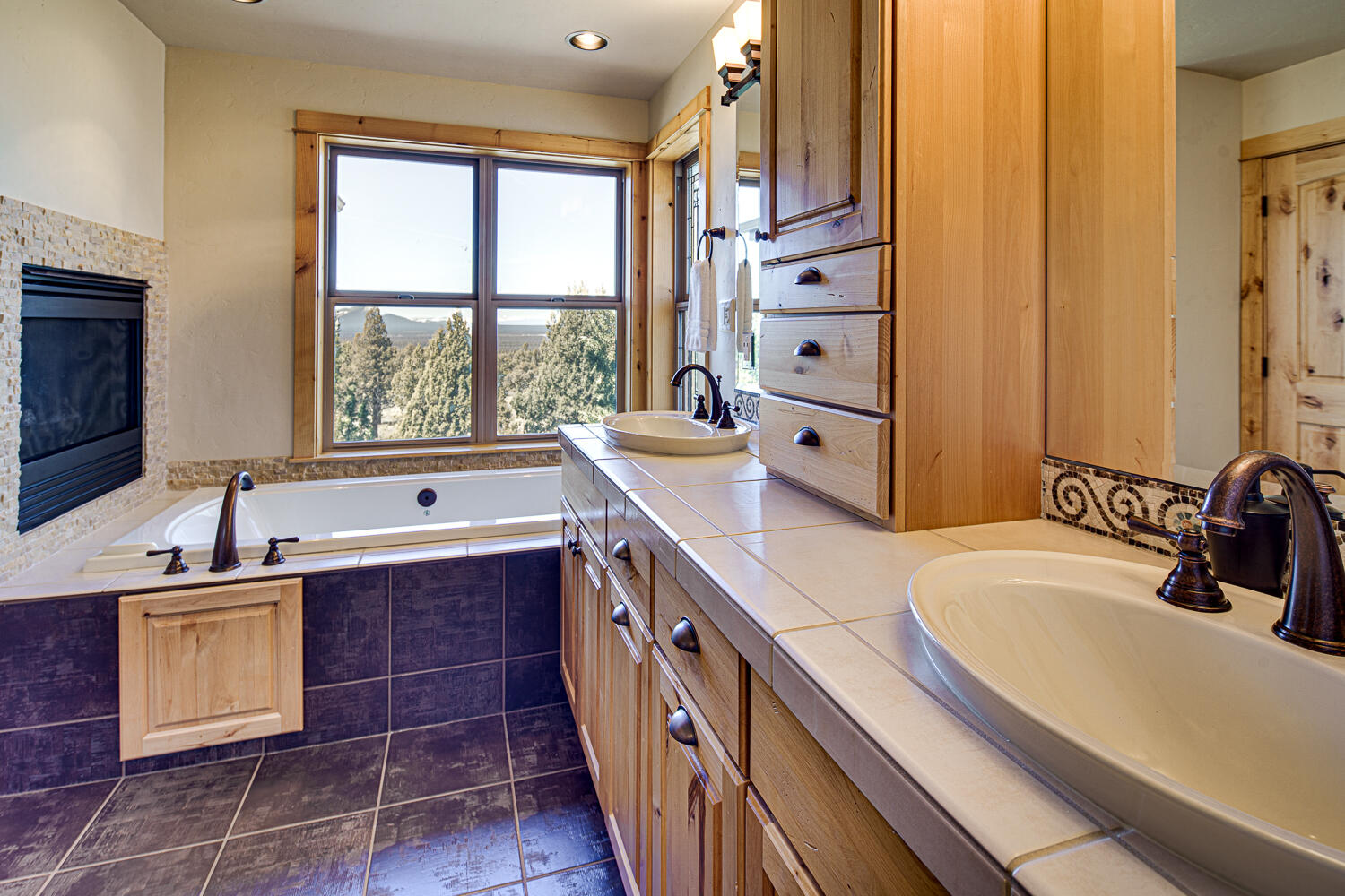 Eagle Crest - Residential