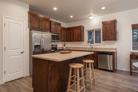 Tiny photo for 16499 Betty Drive, La Pine, OR 97739 (MLS # 220212773)