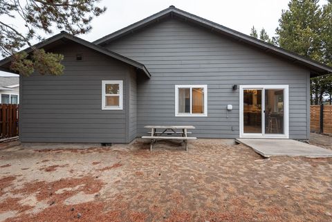 Tiny photo for 16499 Betty Drive, La Pine, OR 97739 (MLS # 220212773)