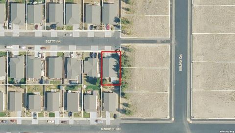 Tiny photo for 16499 Betty Drive, La Pine, OR 97739 (MLS # 220212773)