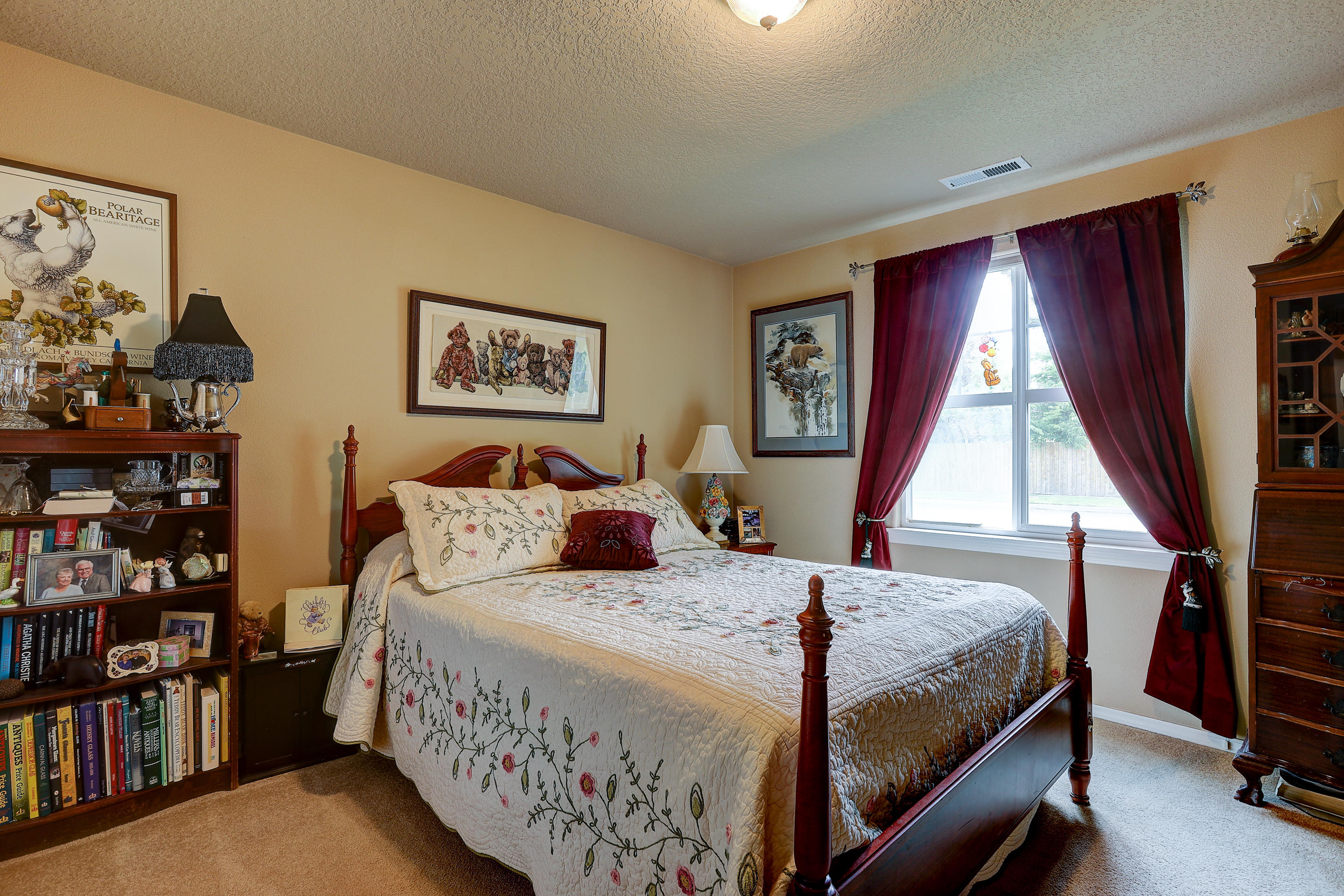 Larkspur - Residential