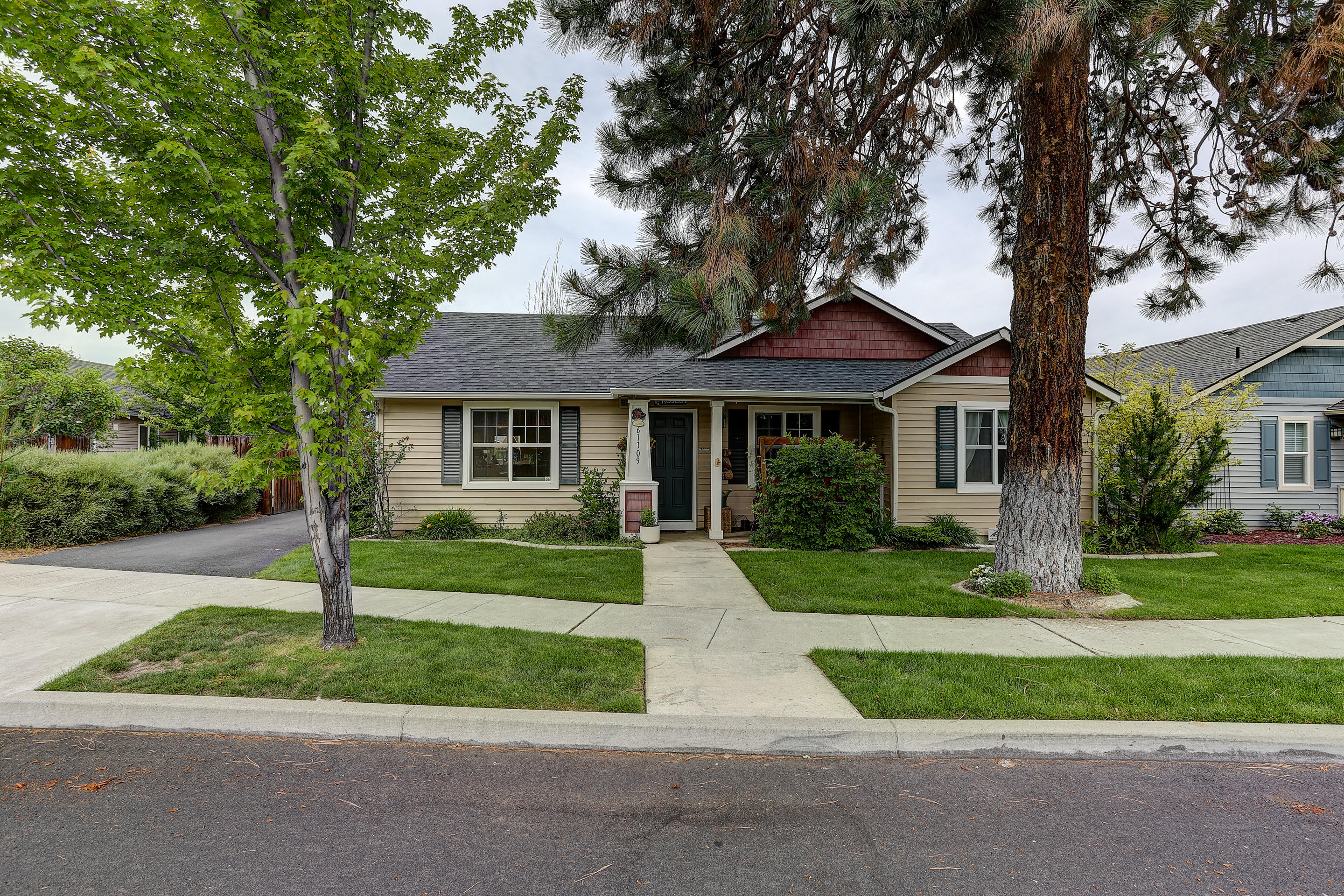 Larkspur - Residential