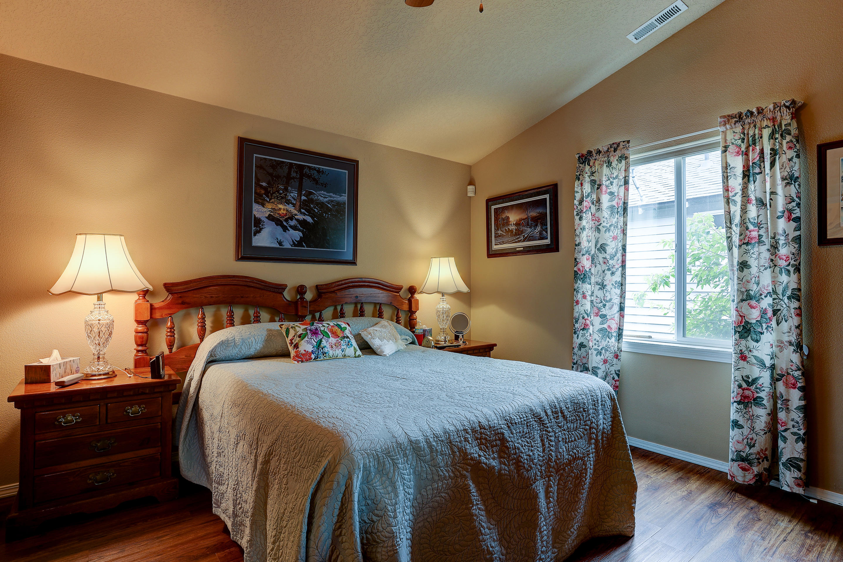 Larkspur - Residential
