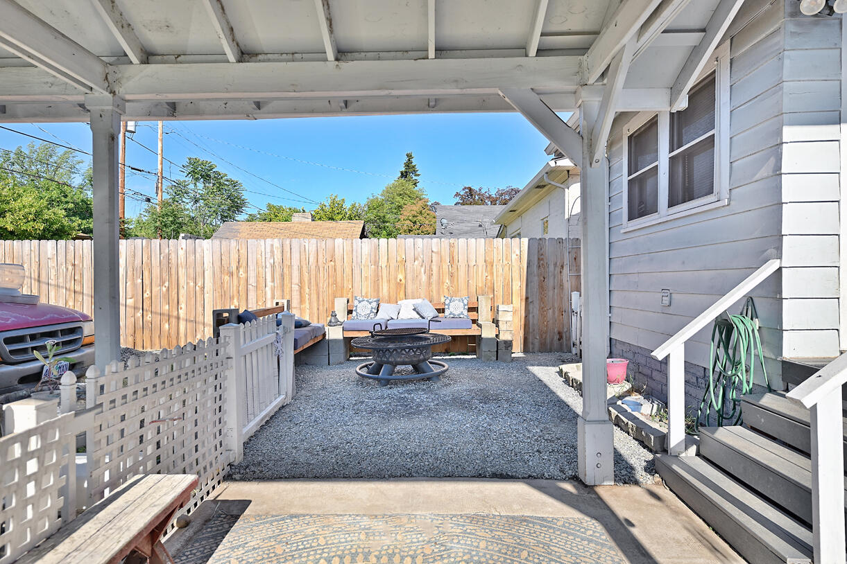 Queen Anne Addition - Residential