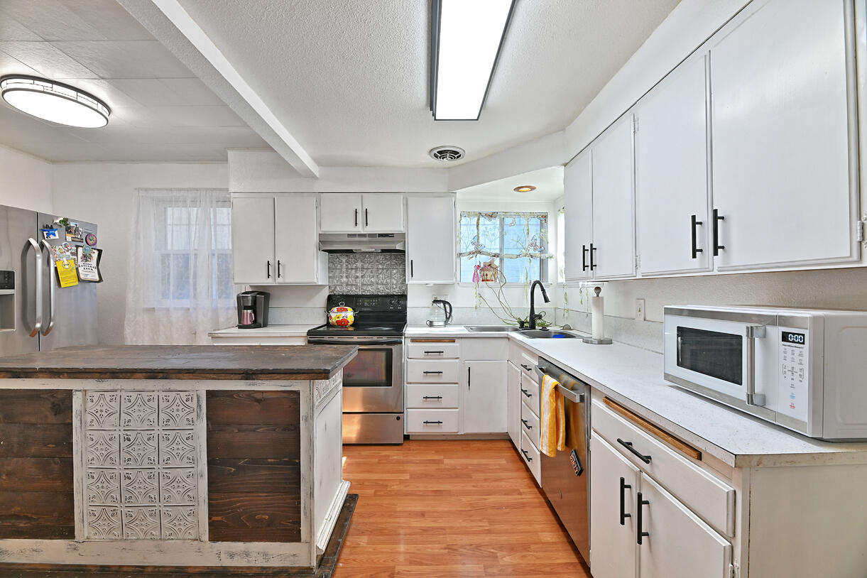 Queen Anne Addition - Residential