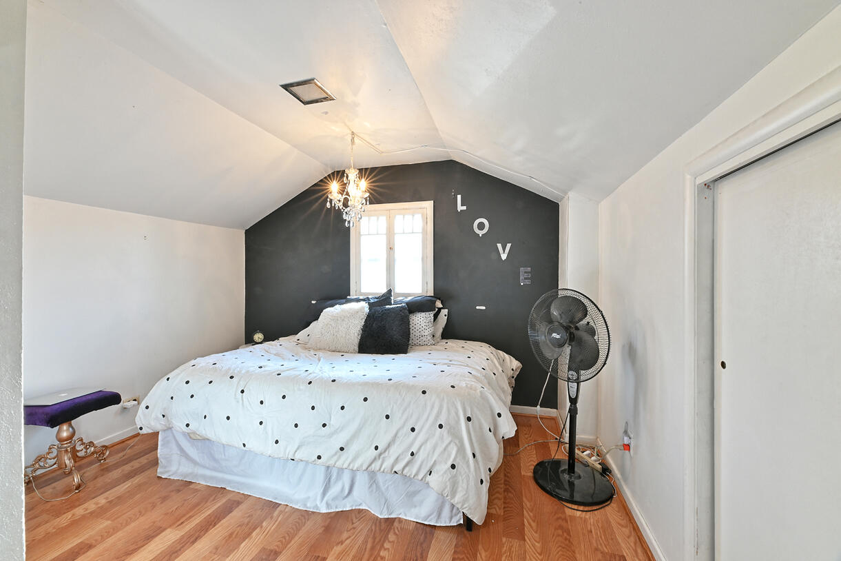 Queen Anne Addition - Residential