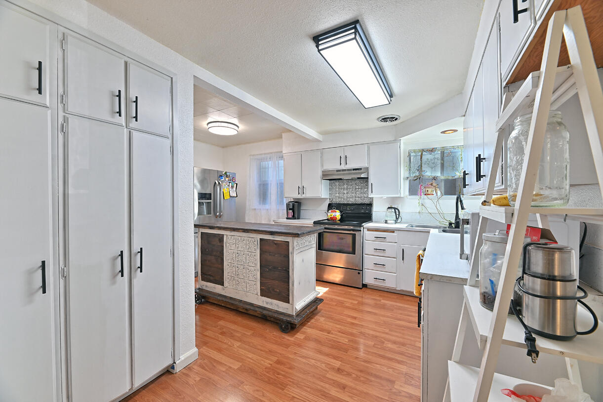 Queen Anne Addition - Residential