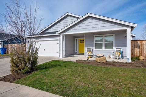 3949 Connor Drive White City OR 97503