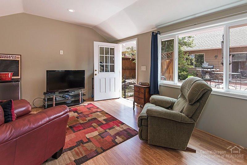 Boyd Acres View Est - Residential