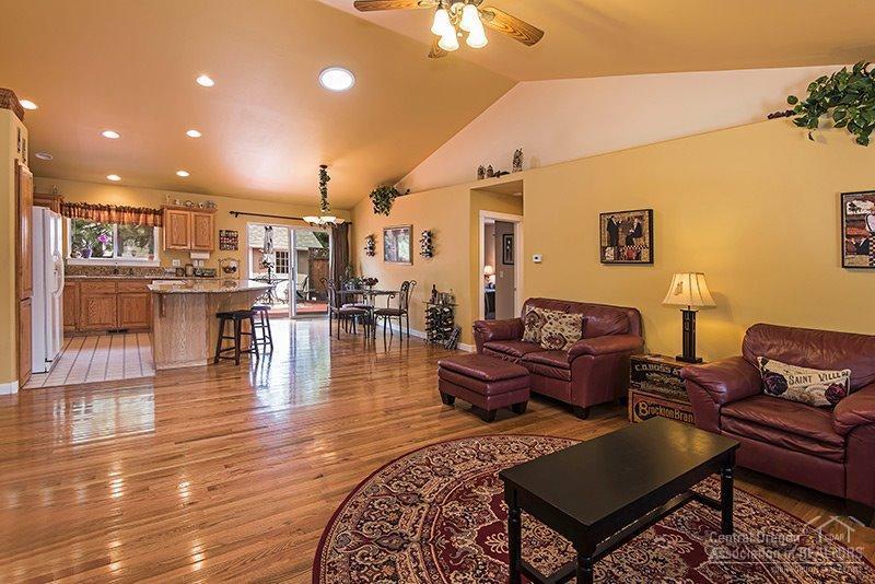 Boyd Acres View Est - Residential