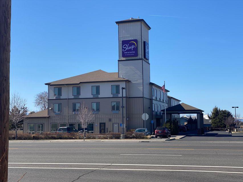 CLAR - Commercial Sale