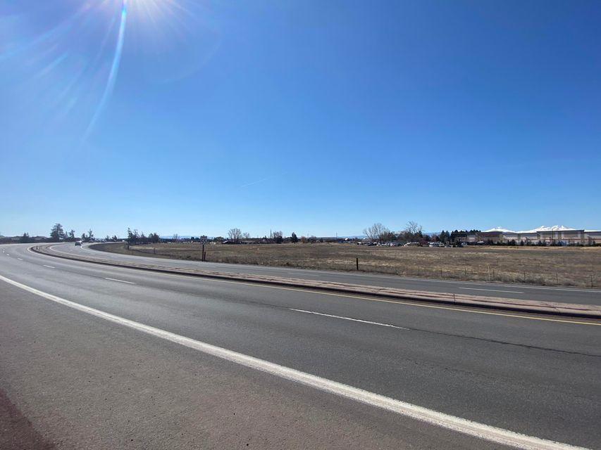 CLAR - Commercial Sale