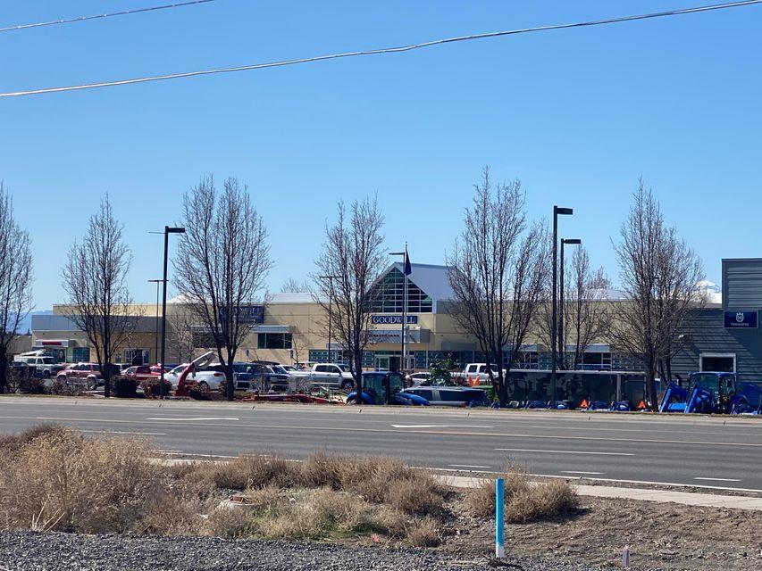 CLAR - Commercial Sale