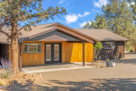 Tiny photo for 7043 SW Highland Drive, Powell Butte, OR 97753 (MLS # 220226345)