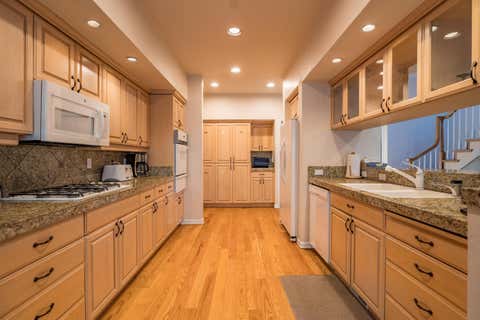 Tiny photo for 57029 Peppermill Circle #16-B, Sunriver, OR 97707 (MLS # 220222657)