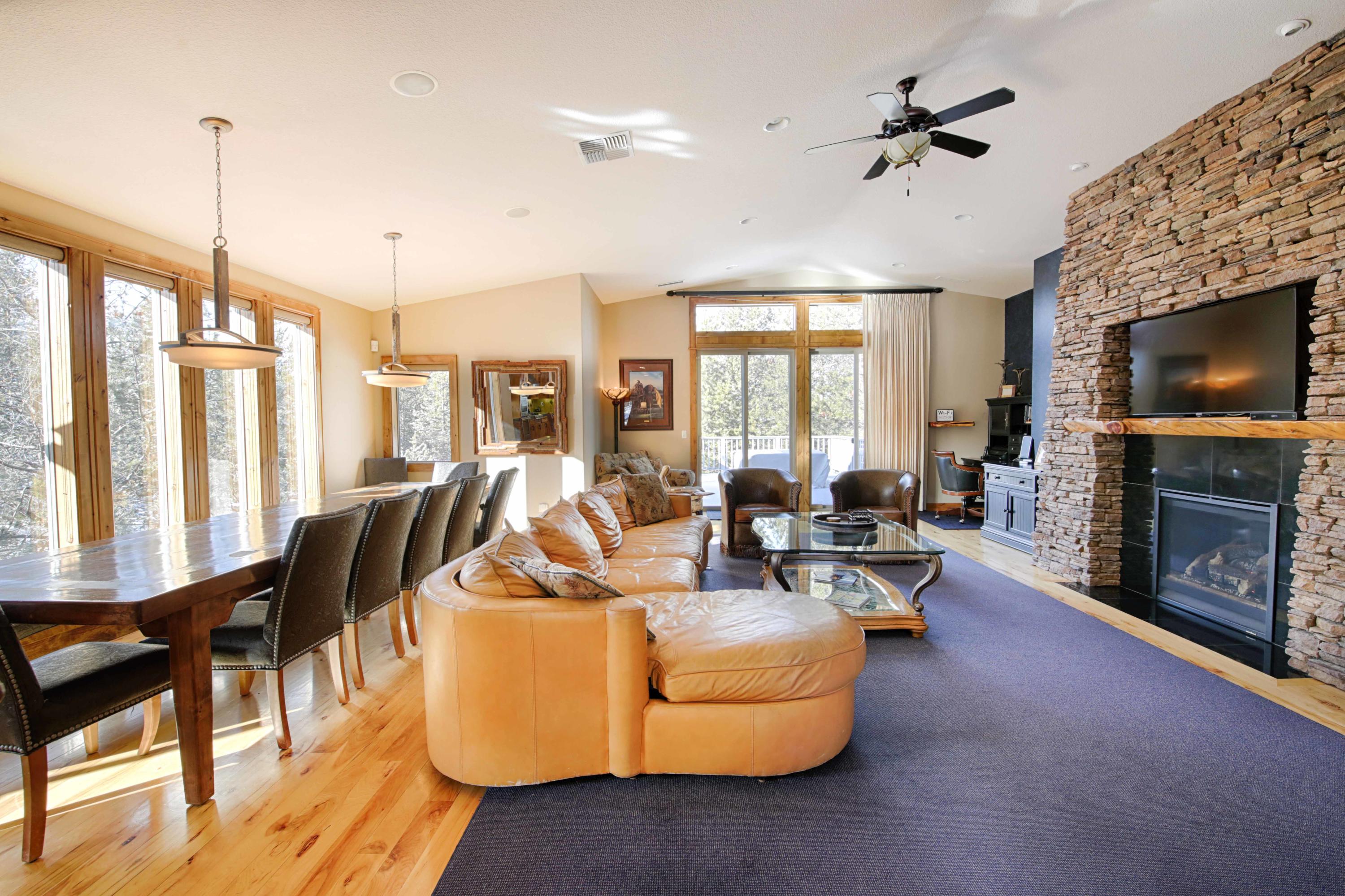 Fairway Crest Village - Residential