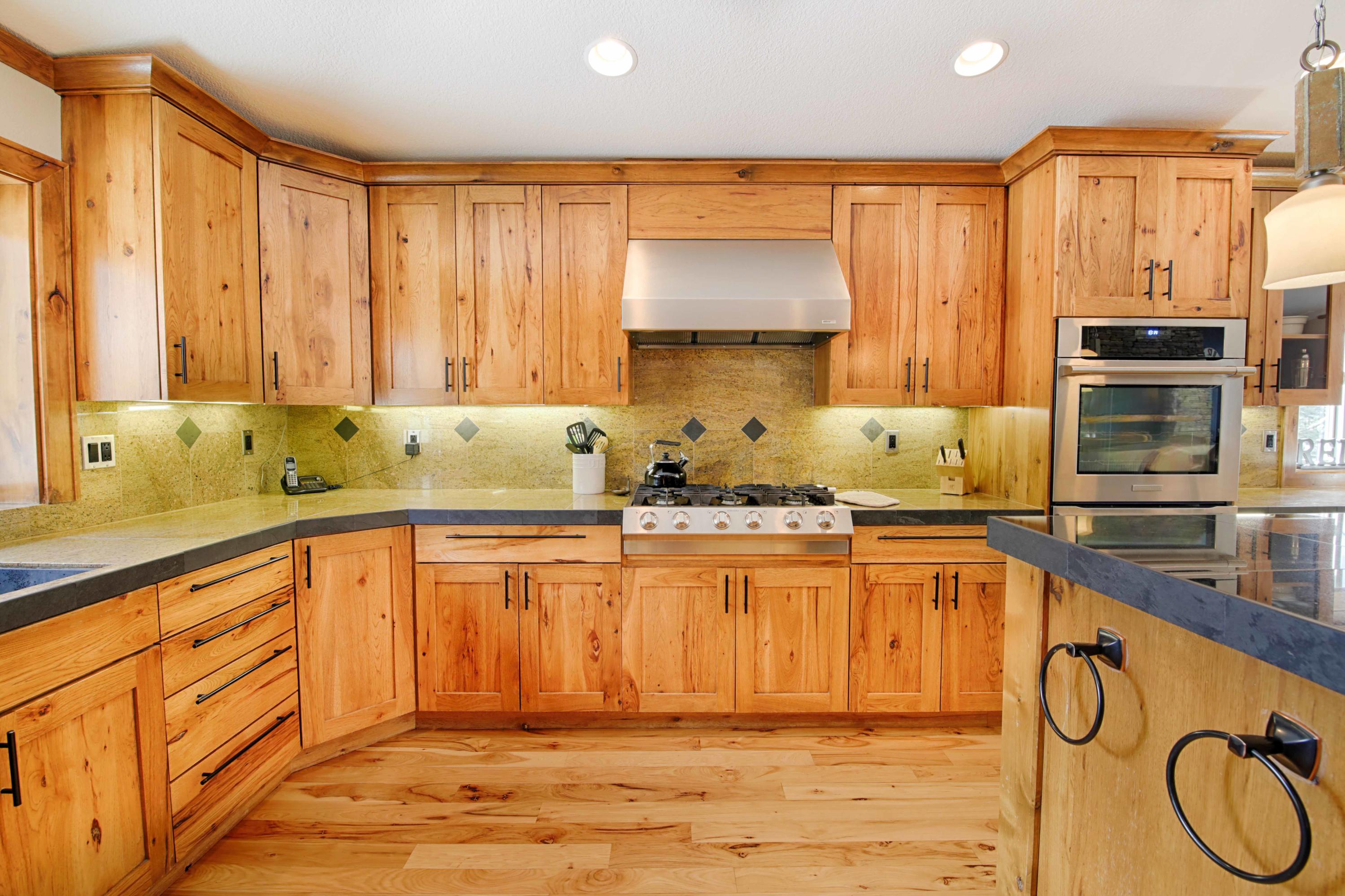 Fairway Crest Village - Residential