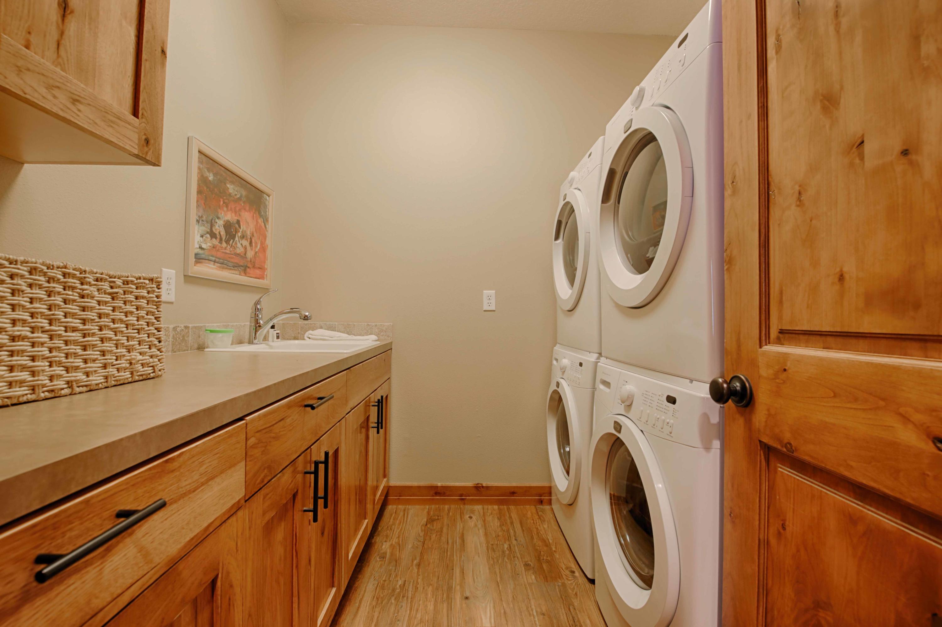 Fairway Crest Village - Residential