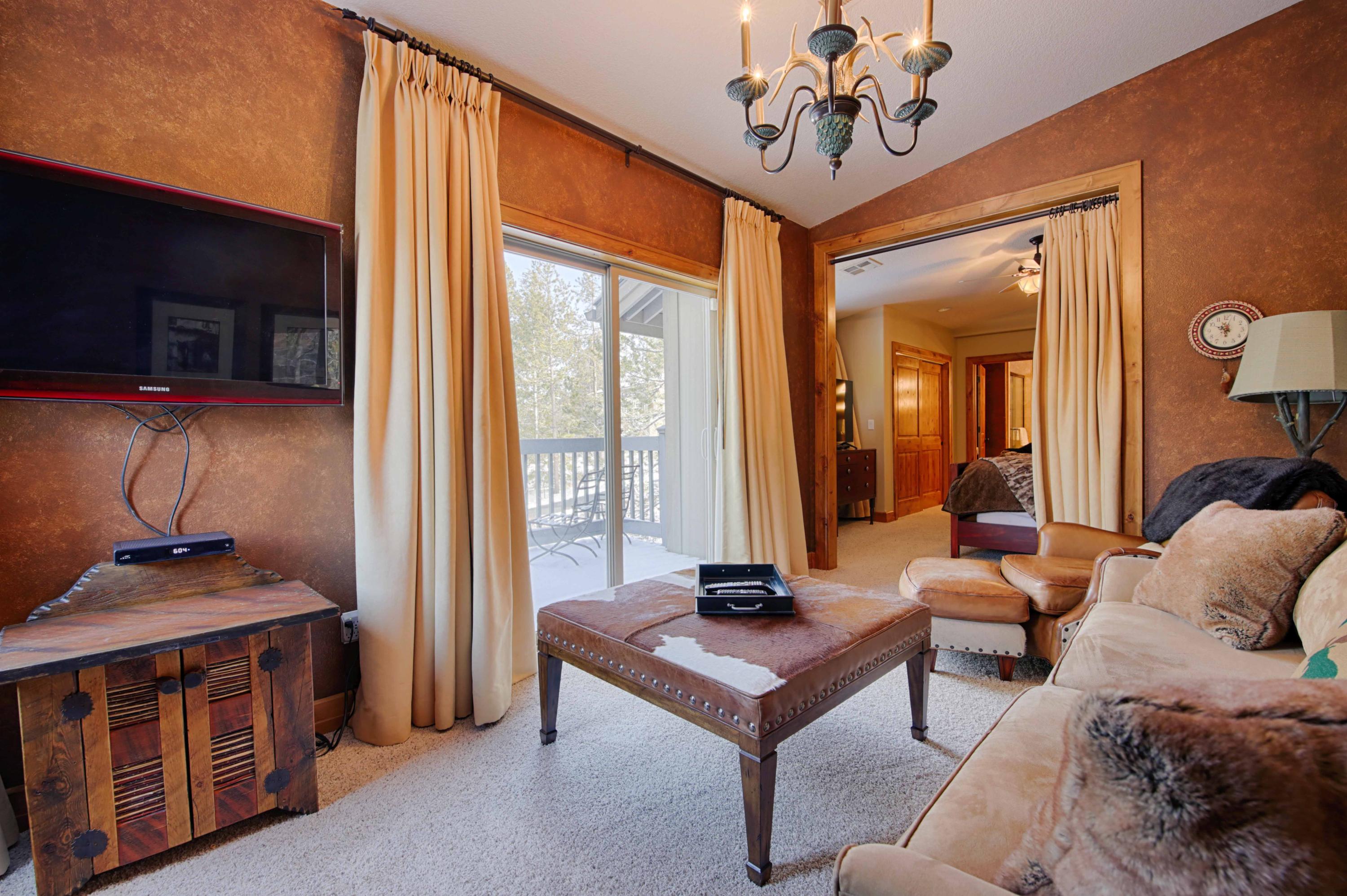 Fairway Crest Village - Residential