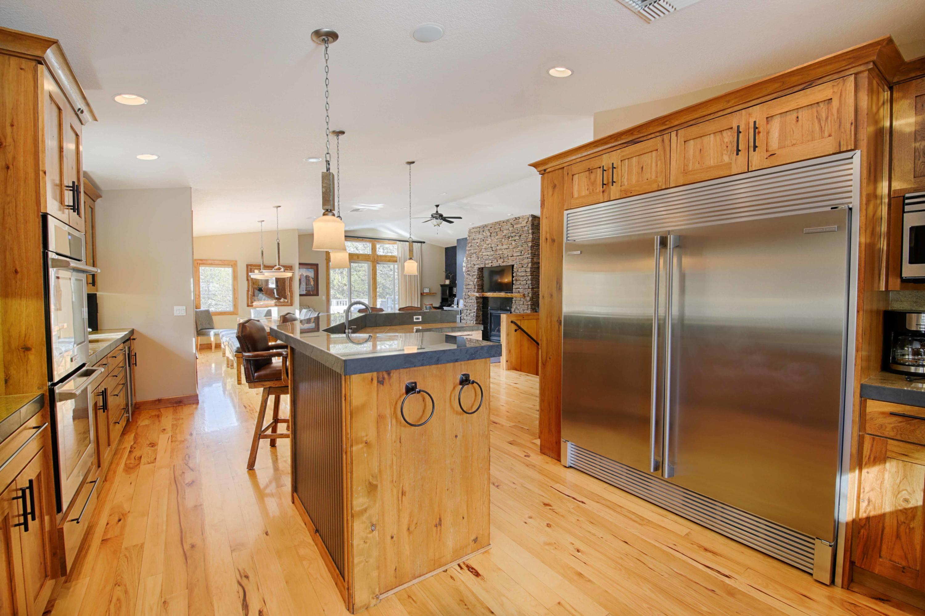 Fairway Crest Village - Residential