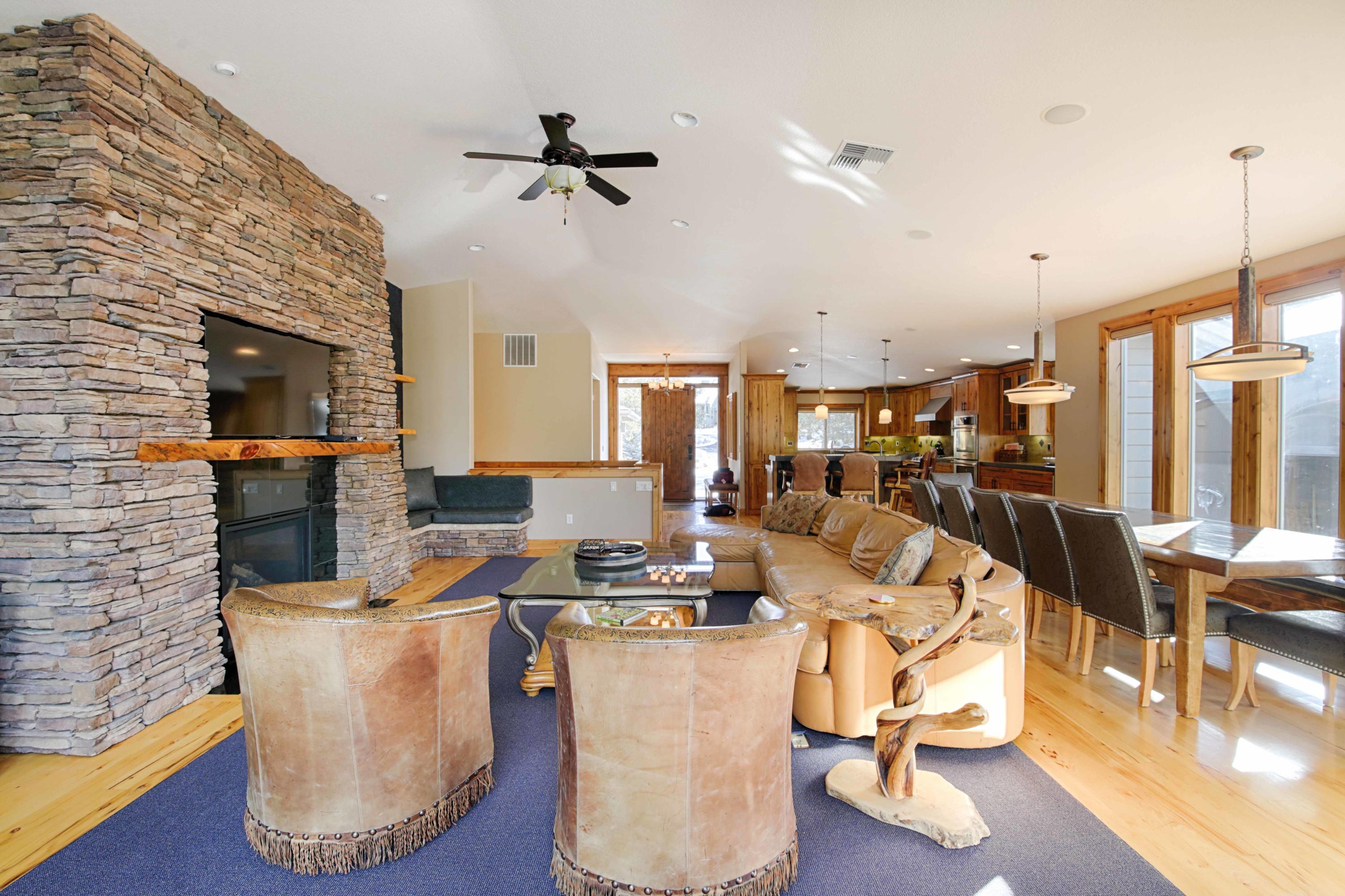 Fairway Crest Village - Residential