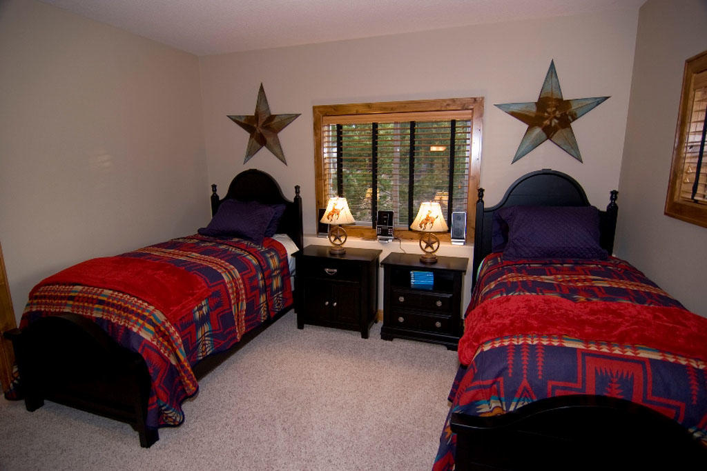 Fairway Crest Village - Residential