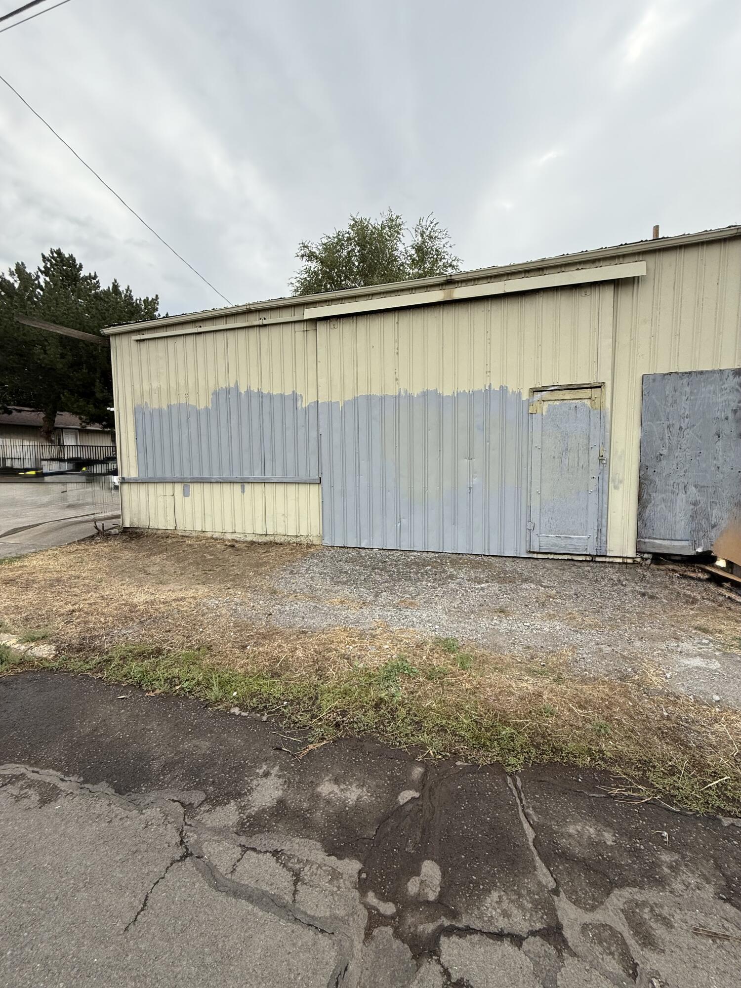 Palmain - Commercial Sale