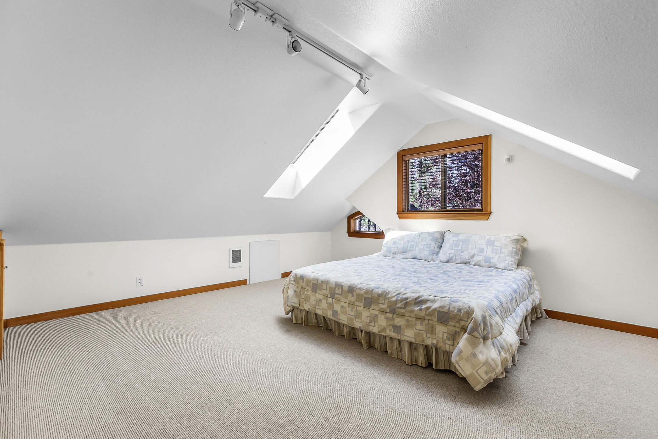 Drrh Trs - Residential