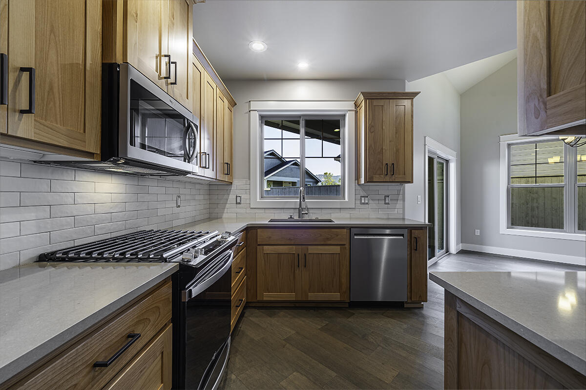 Middlefork Creek - Residential