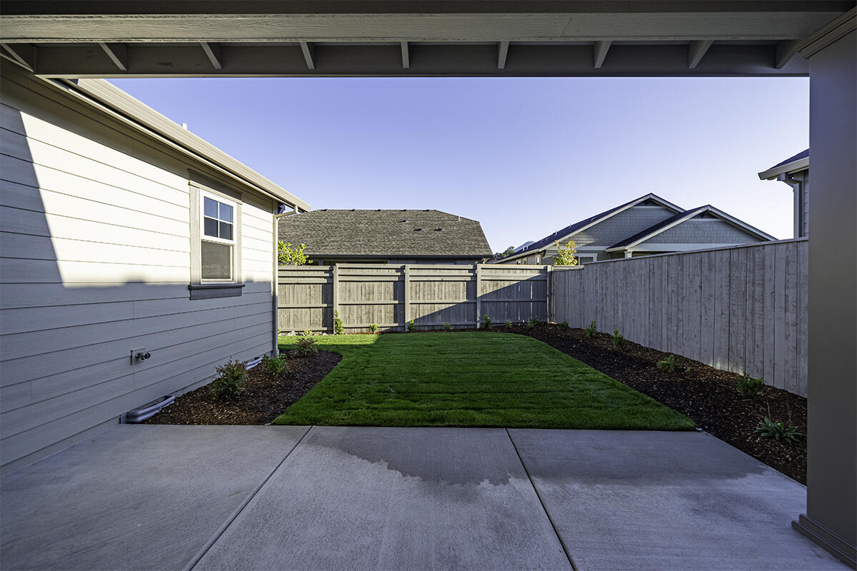 Middlefork Creek - Residential