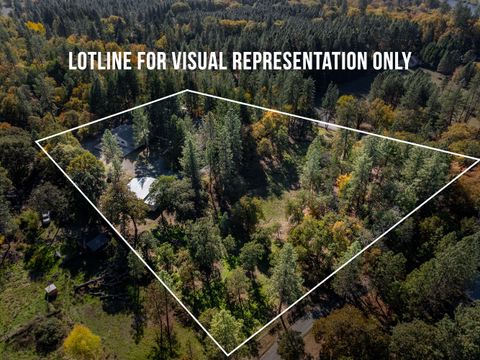 Tiny photo for 11990 Artlin Road, Grants Pass, OR 97526 (MLS # 220211427)