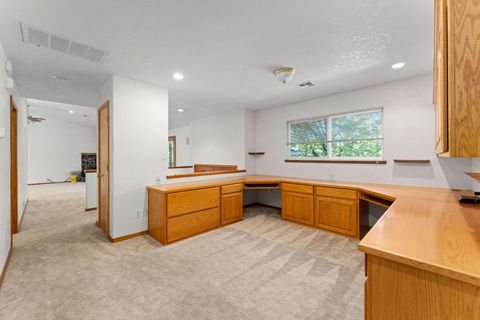 Tiny photo for 11990 Artlin Road, Grants Pass, OR 97526 (MLS # 220211427)