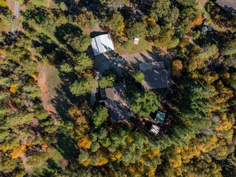 Tiny photo for 11990 Artlin Road, Grants Pass, OR 97526 (MLS # 220211427)