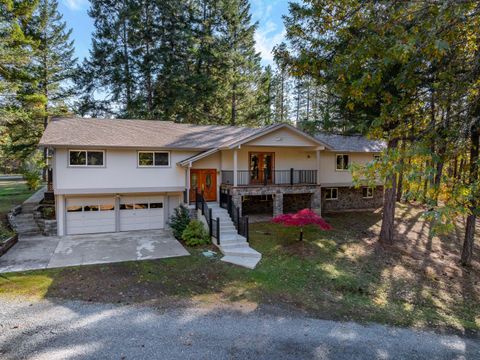 Tiny photo for 11990 Artlin Road, Grants Pass, OR 97526 (MLS # 220211427)