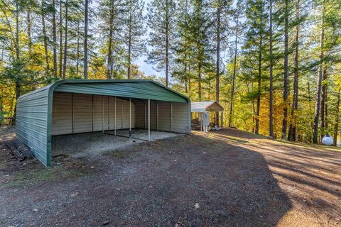 Tiny photo for 11990 Artlin Road, Grants Pass, OR 97526 (MLS # 220211427)