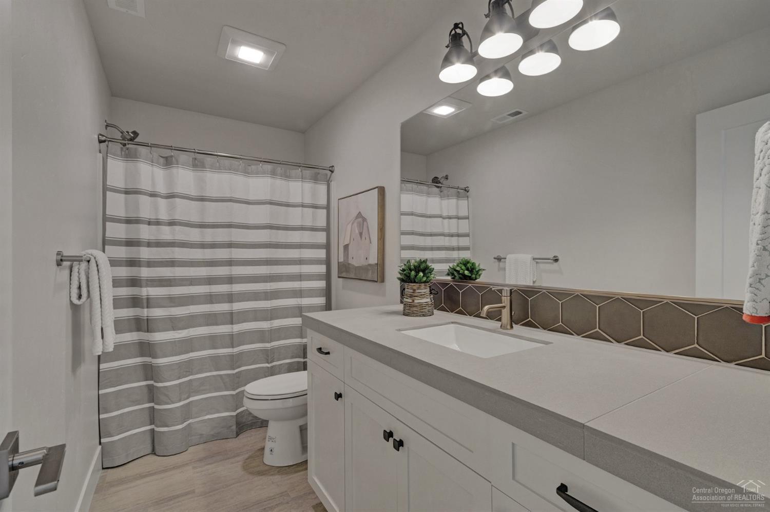 Hidden Hills - Residential