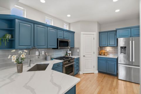 61425 Davis Lake Loop Bend OR 97702