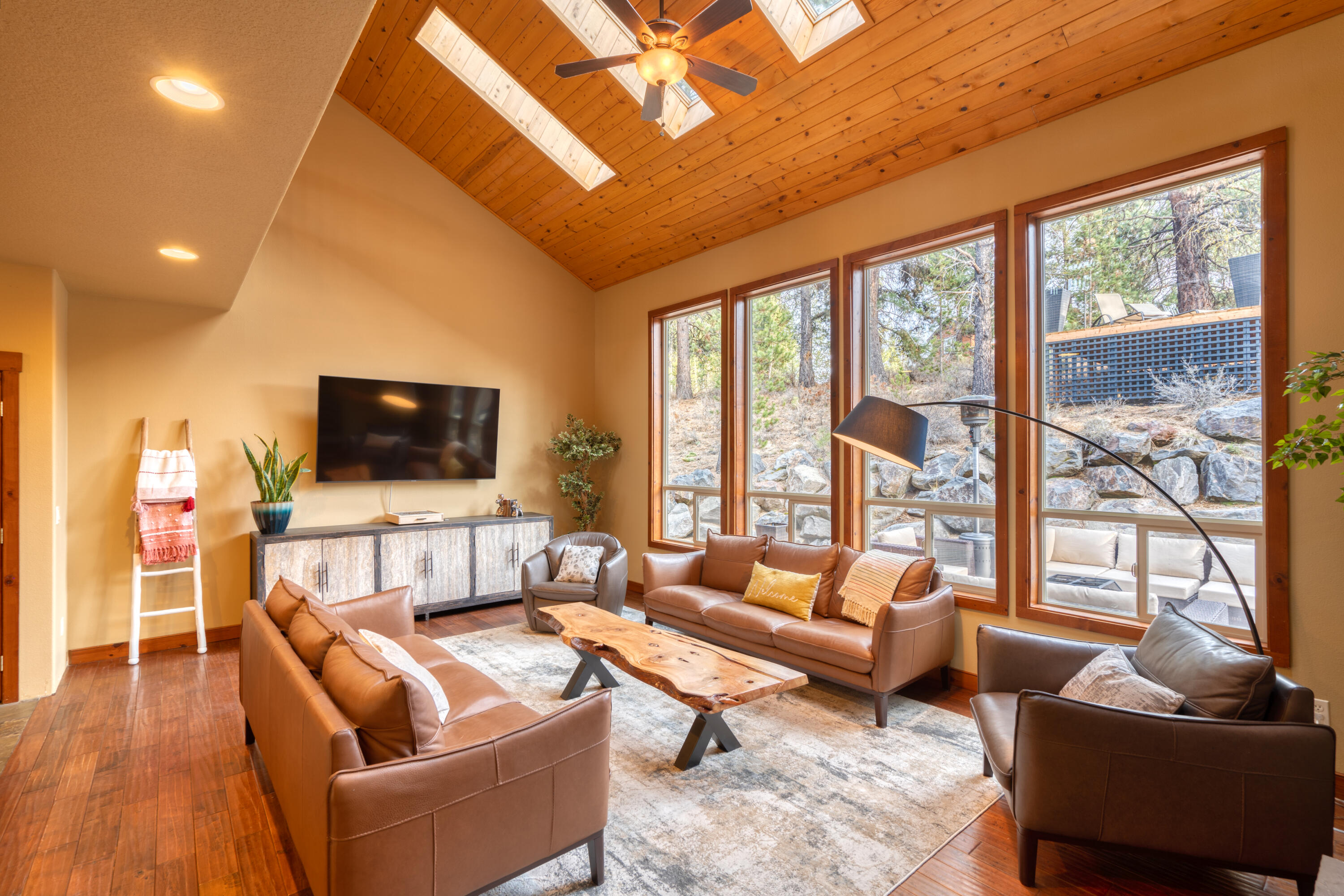 16402 Beaver Drive