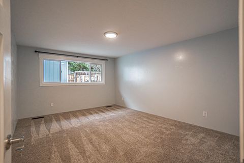 Tiny photo for 1916 Inverness Drive, Medford, OR 97504 (MLS # 220212922)