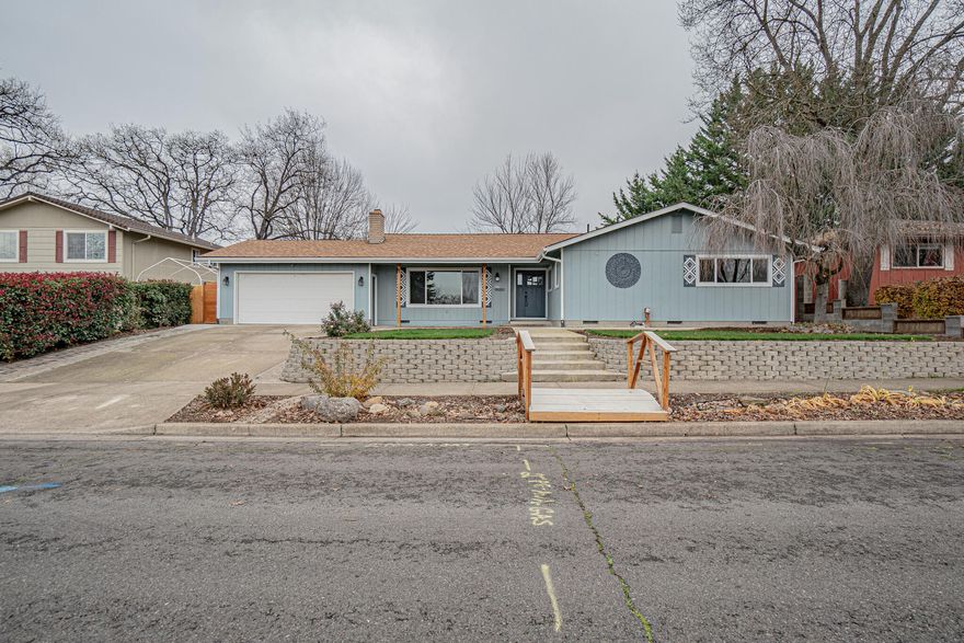 Beautifully updated 4 bedroom home in convenient East Medford location ,PLUS newer ADU ( built in 2023). Features include large open kitchen with white cabinets, quartz
countertops, vinyl planking floors, stainless Jenn-Aire downdraft range and oven, recessed lighting and more. Large den plus living room. Large bedrooms throughout.
The primary bedroom features tile floors, marble tiled shower, double vanity and again quartz countertops. The ADU is fully permitted with mini-split heating and cooling,
full size range and oven and a beautiful and large tiled bathroom . Large garage with ample storage. Lone Pine School District. The home was recently appraised at the listed price. This would be a perfect home for extended family or guests or additional rental income.