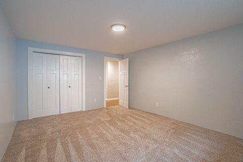 Tiny photo for 1916 Inverness Drive, Medford, OR 97504 (MLS # 220212922)