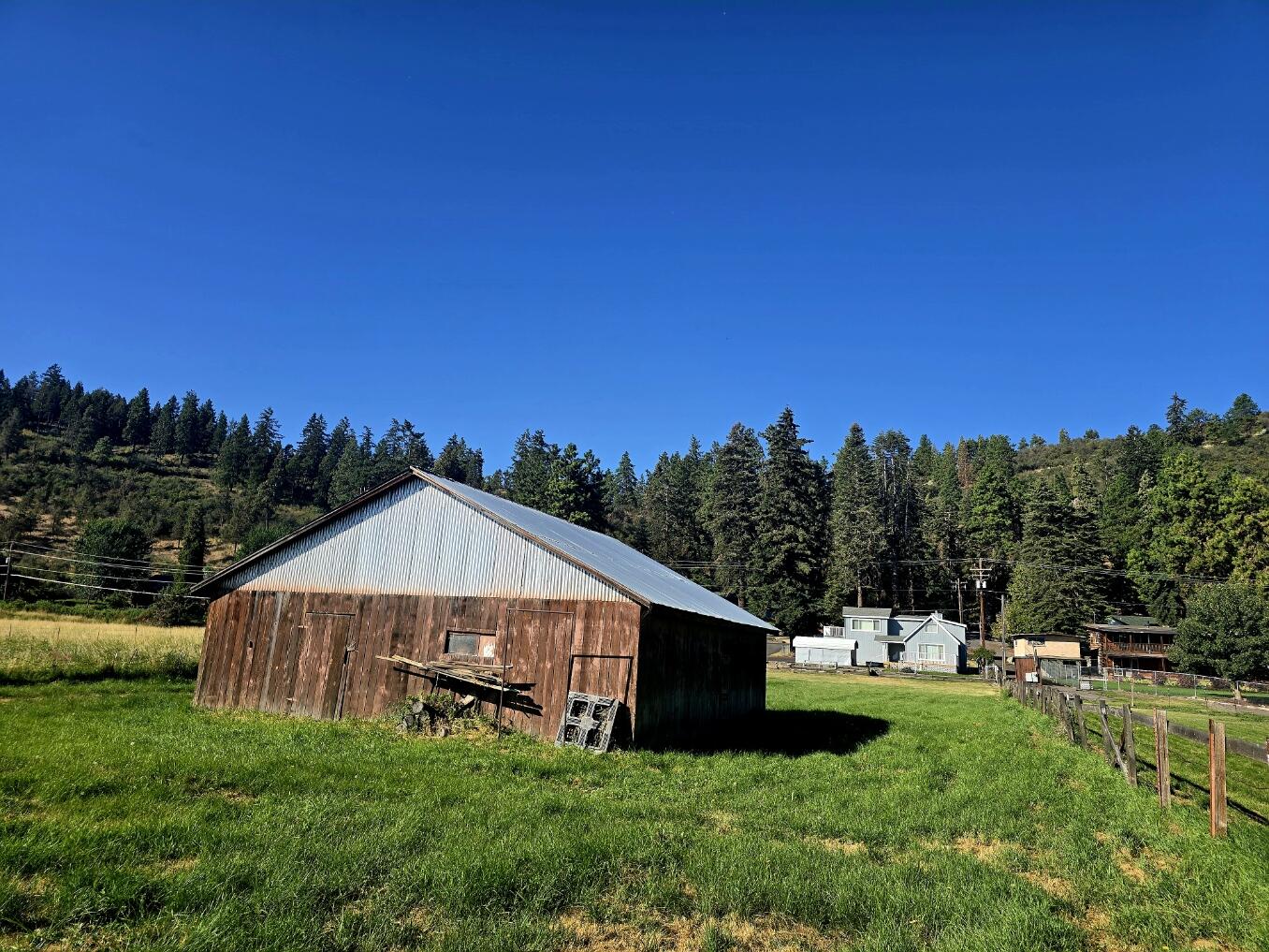 Lake Shore Gardens - Residential
