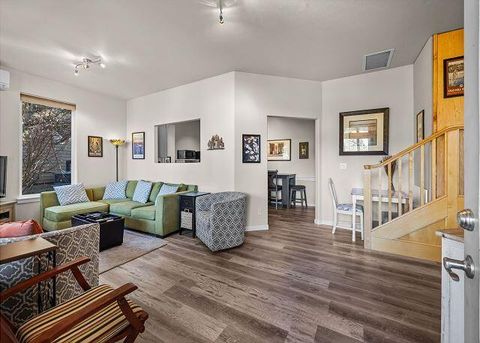 Tiny photo for 3106 NW Golf View Drive, Bend, OR 97703 (MLS # 220221773)