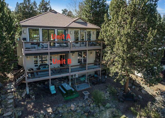 3106 NW Golf View Drive