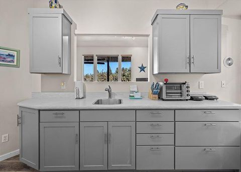Tiny photo for 3106 NW Golf View Drive, Bend, OR 97703 (MLS # 220221773)