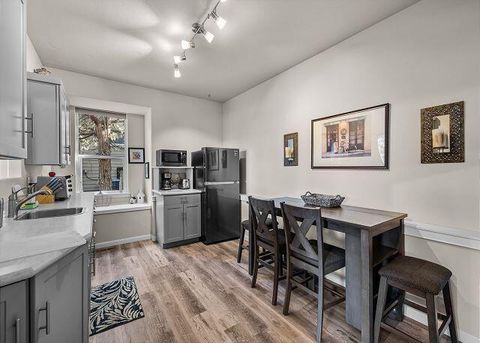 Tiny photo for 3106 NW Golf View Drive, Bend, OR 97703 (MLS # 220221773)